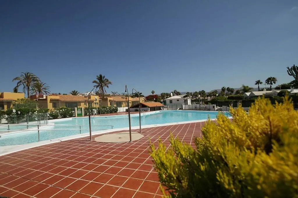 Cozy & Modern Bungalow W/Private Garden Bbq+Wifi Maspalomas  0*, Maspalomas (Gran Canaria) Spain