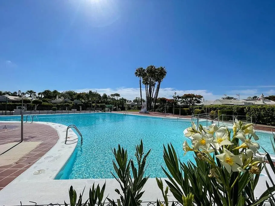 Cozy & Modern Bungalow W/Private Garden Bbq+Wifi Maspalomas  0*, Maspalomas (Gran Canaria)